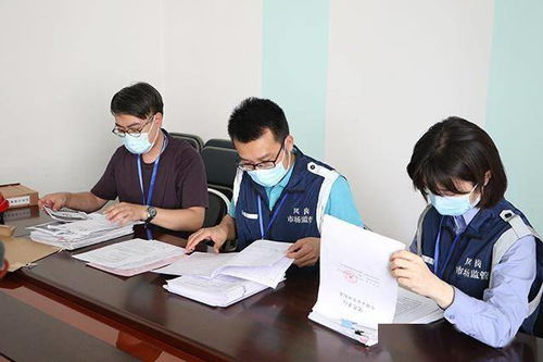 鳳崗鎮(zhèn)開展住宅小區(qū)老舊電梯安全評(píng)估